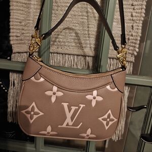 SOLD.......LV Monogram Fashion Bag New